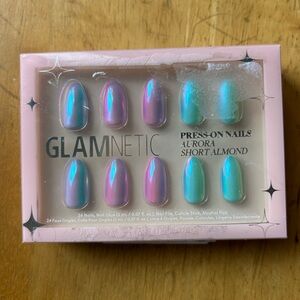 Glamnetic Aurora Press-On Nails